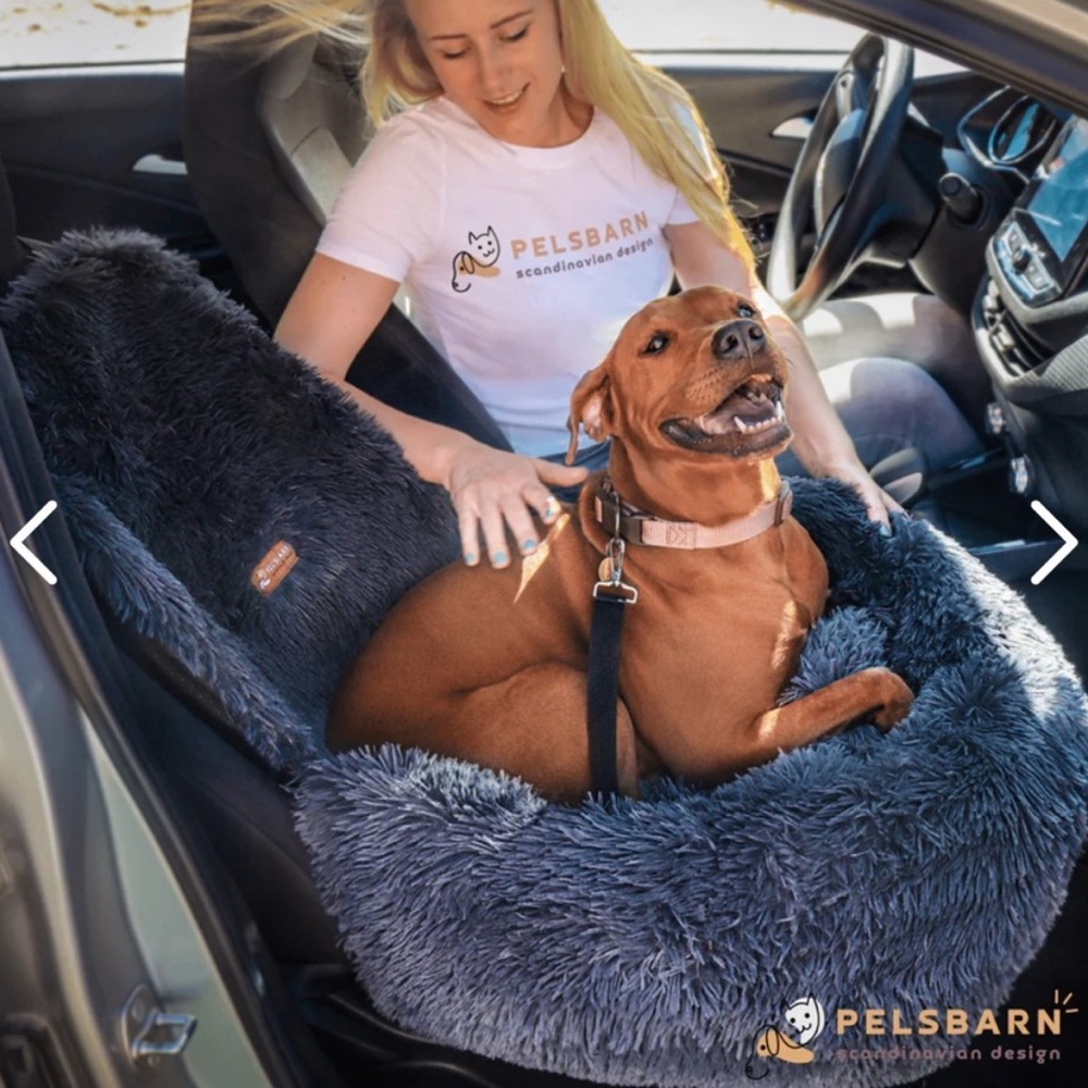 New Pelsbarn Protecting Dog Car Seat with Belt, Dark Gray, Medium